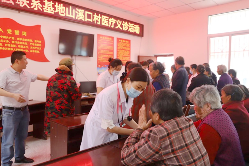 遂寧射洪市黨外知識(shí)分子聯(lián)誼會(huì)開展“紅五月”社會(huì)服務(wù)活動(dòng)